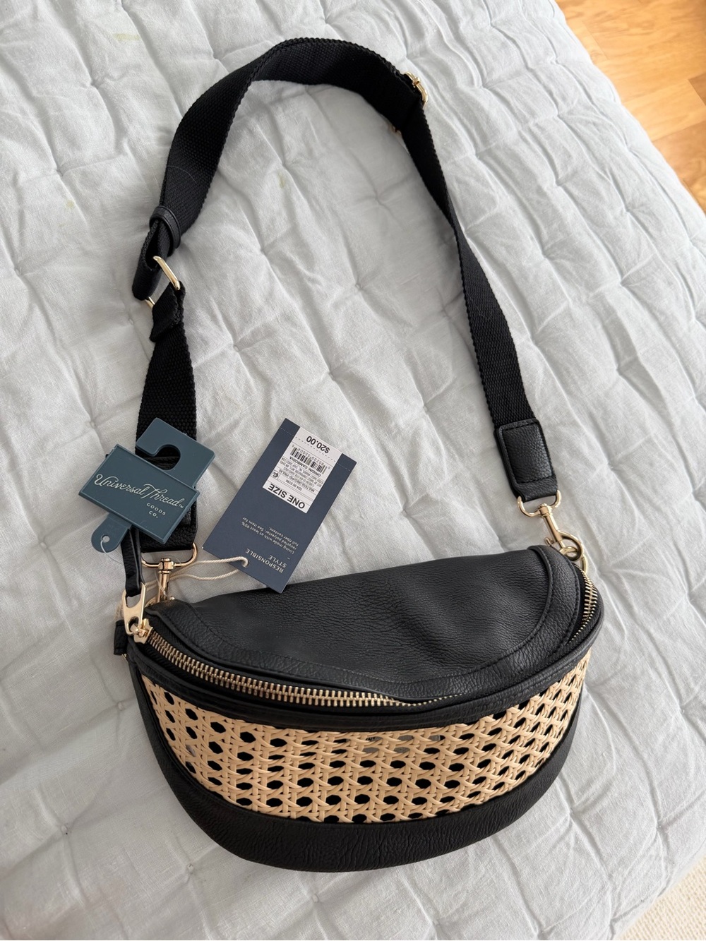 Target cross body nwt